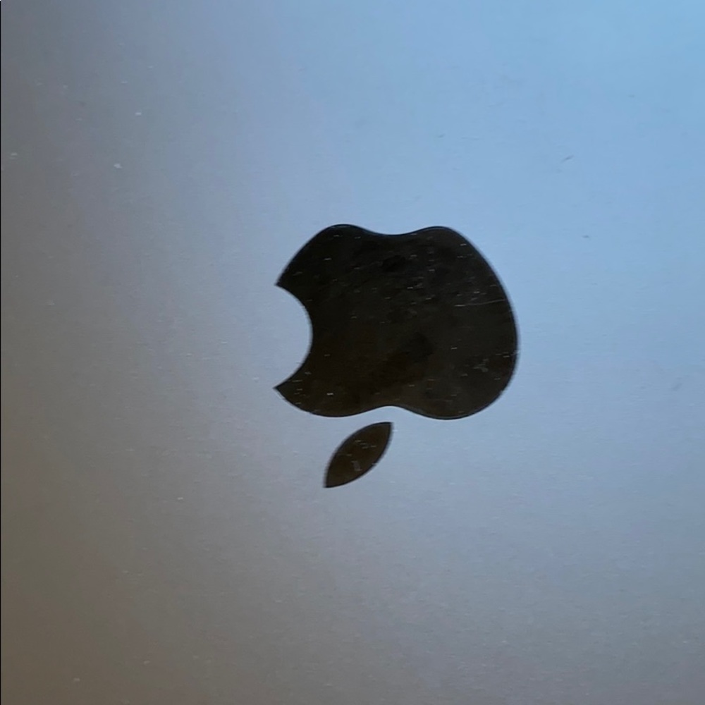 Meet your Posher, Rihab